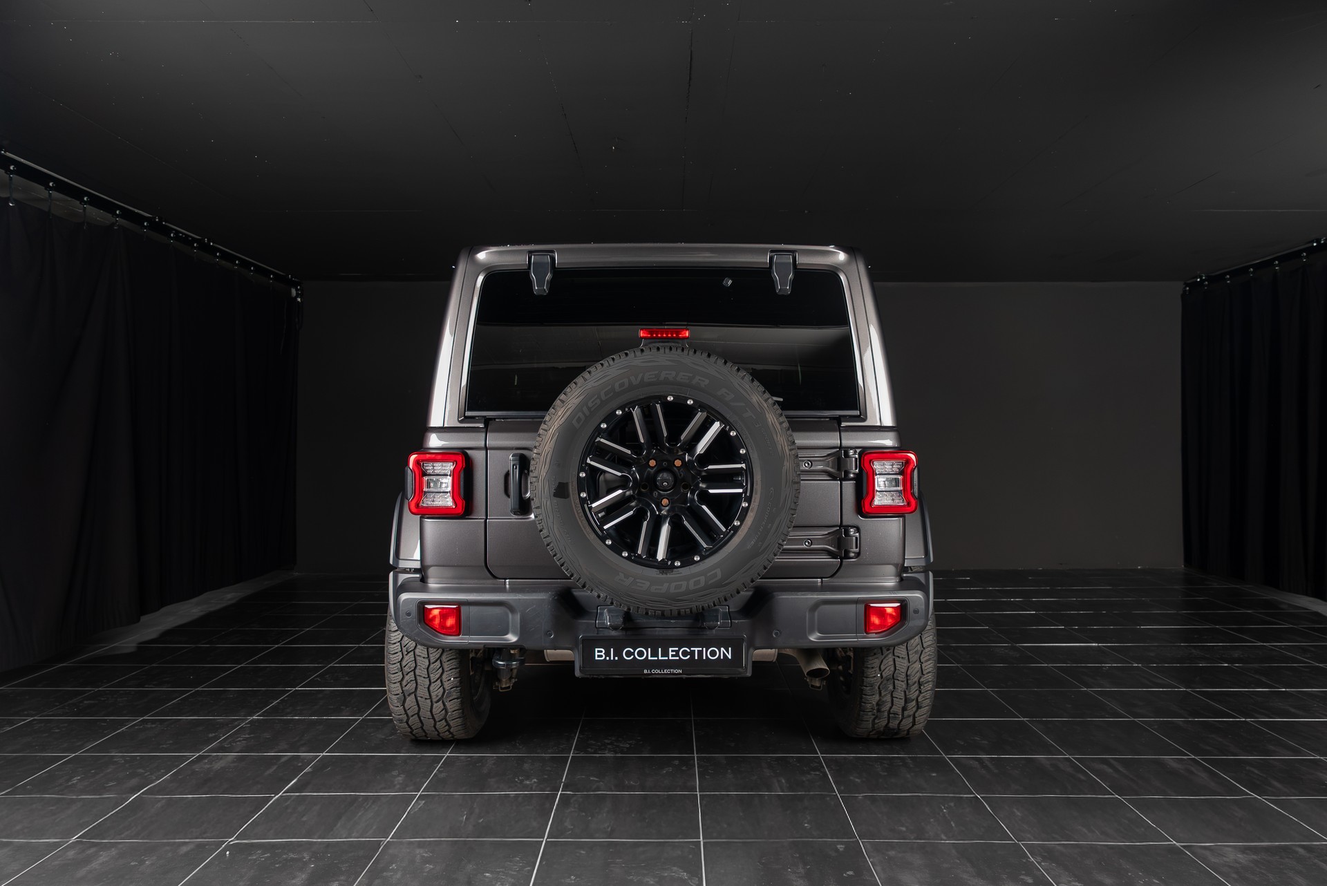 JEEP Wrangler 2.0 PHEV Unlimited 80th Anniversary Automatic-image-7