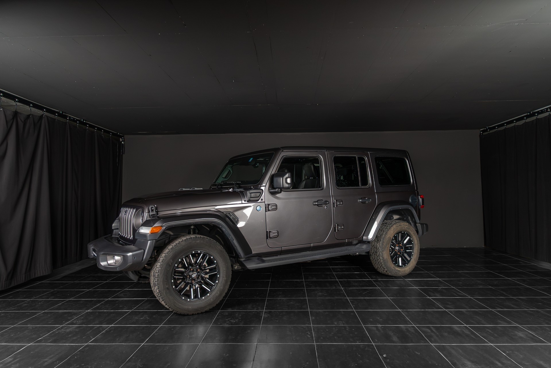 JEEP Wrangler 2.0 PHEV Unlimited 80th Anniversary Automatic-image-0
