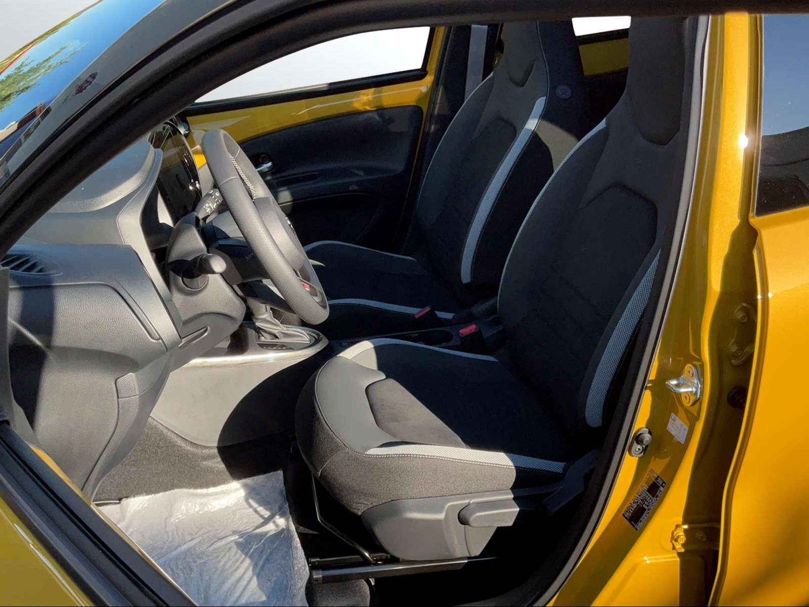 TOYOTA Aygo X 1.5 VVT-i HSD GR Sport-image-13