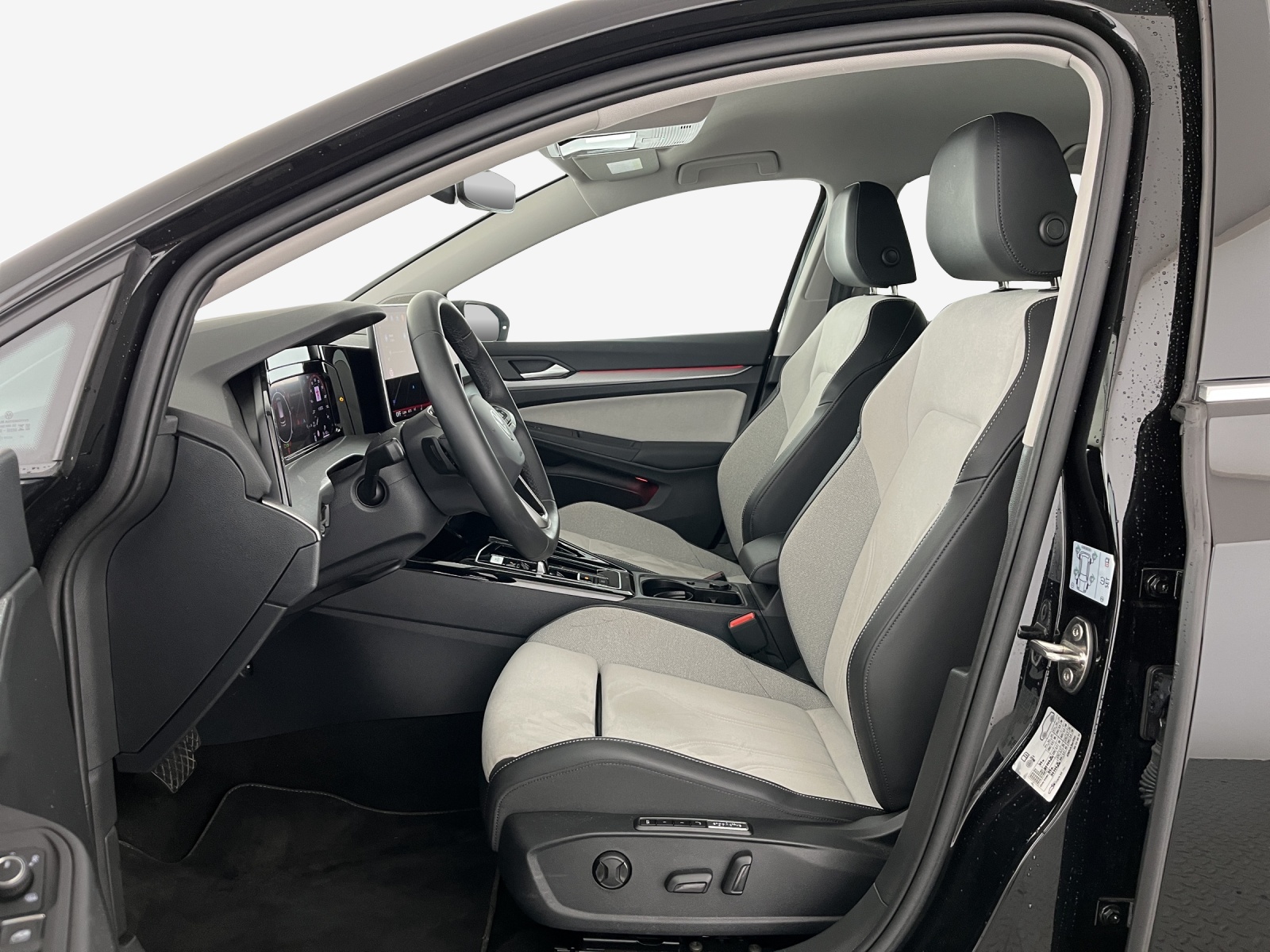VW Golf Variant 2.0 TDI Style DSG-image-7