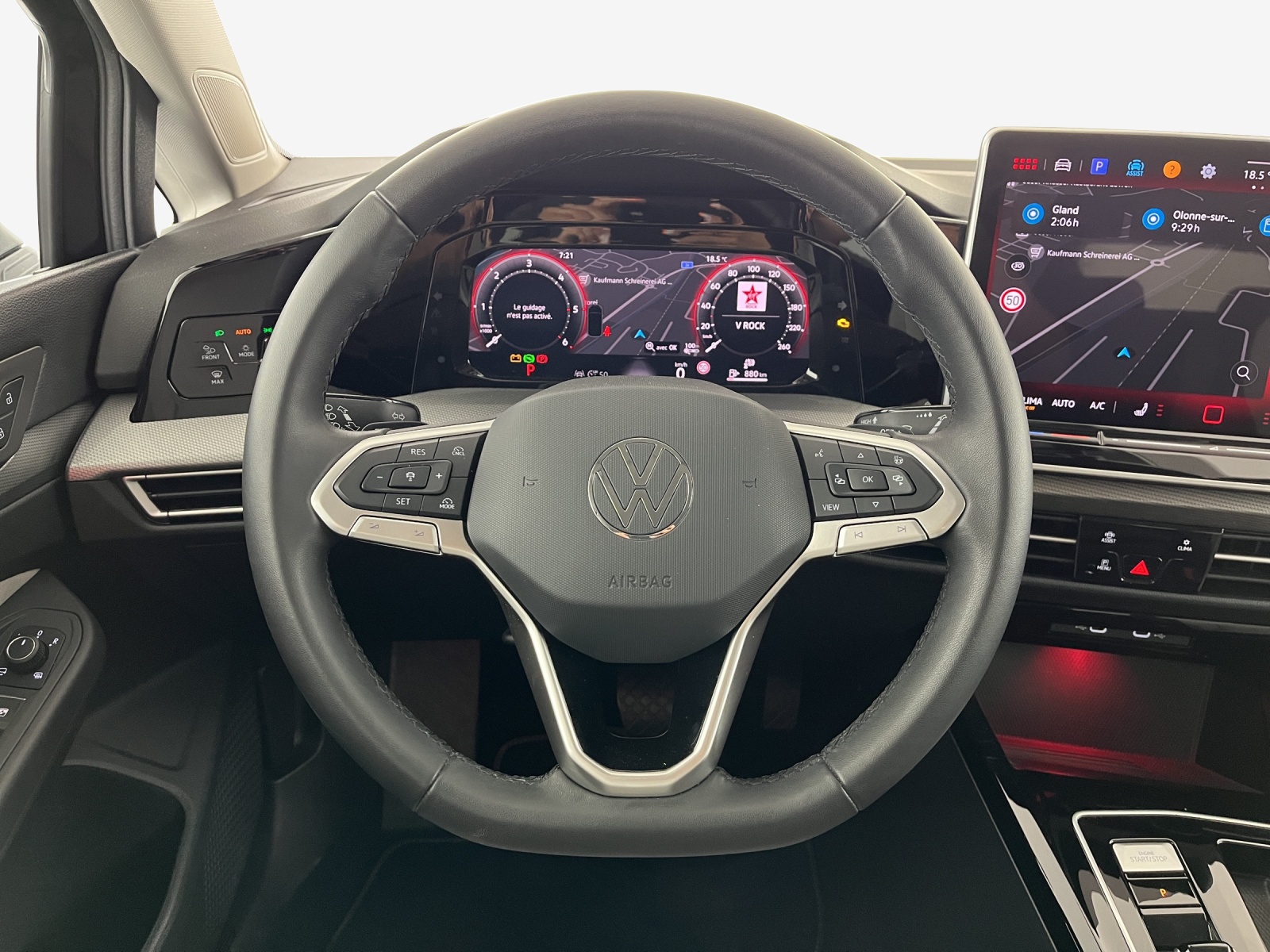 VW Golf Variant 2.0 TDI Style DSG-image-9