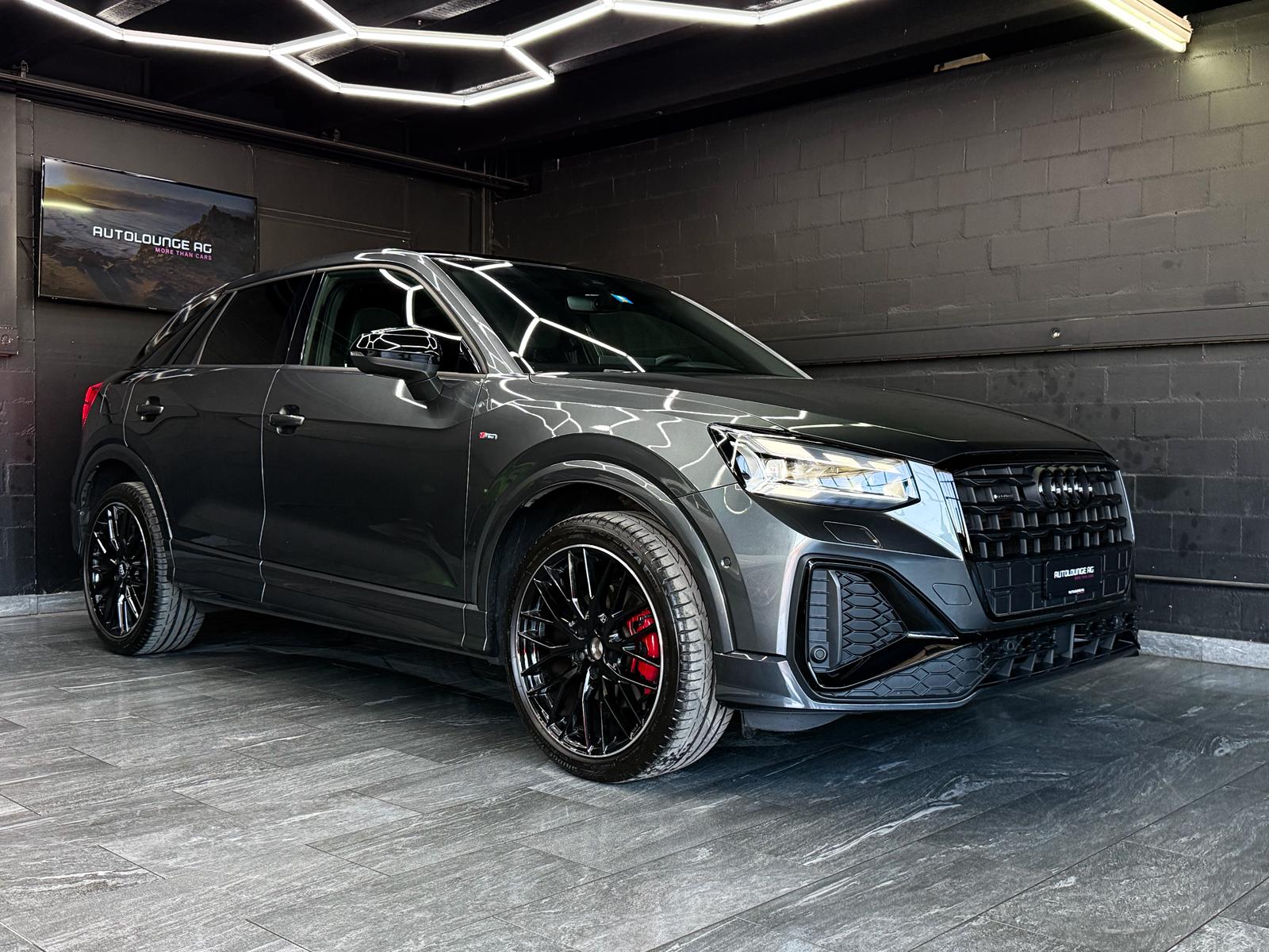 AUDI Q2 35 TDI S line quattro S-tronic-image-2