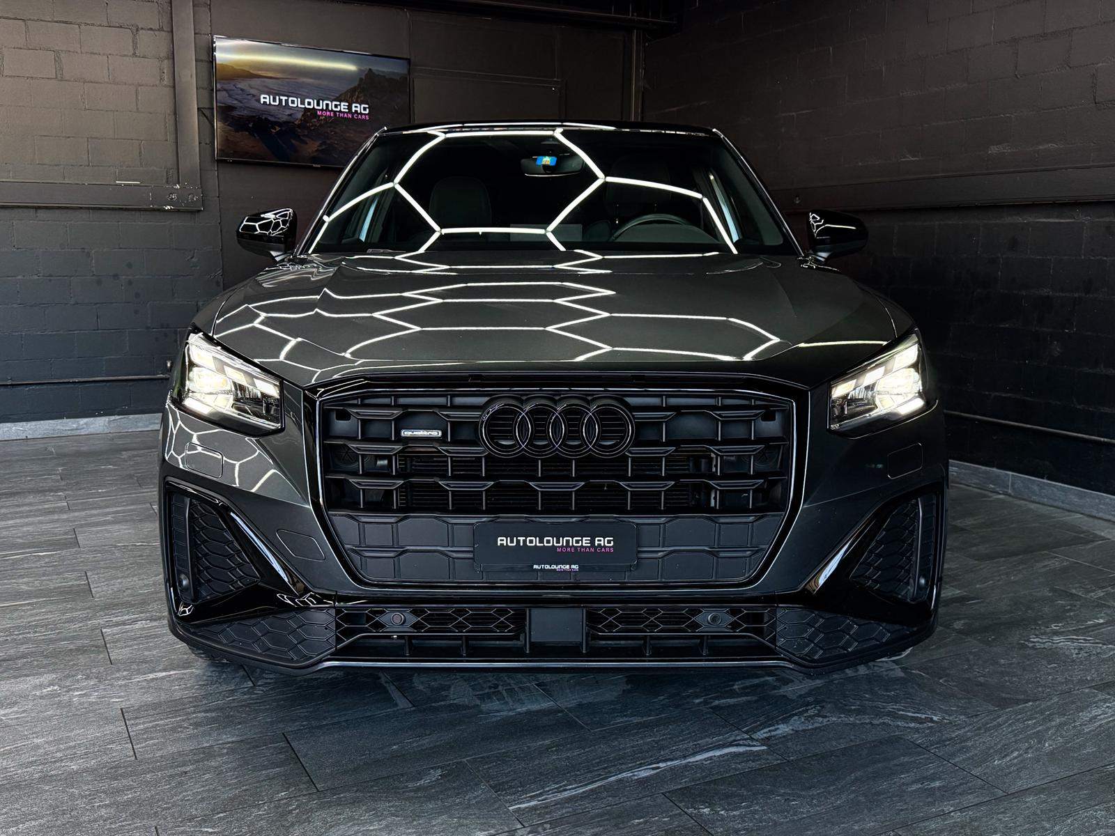 AUDI Q2 35 TDI S line quattro S-tronic-image-1