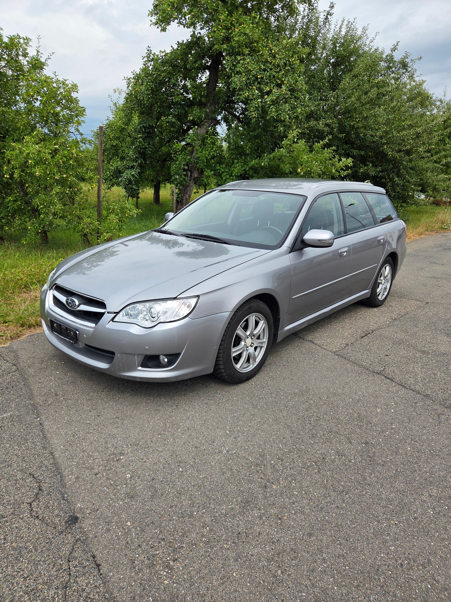 SUBARU Legacy 2.0R AWD Celebration