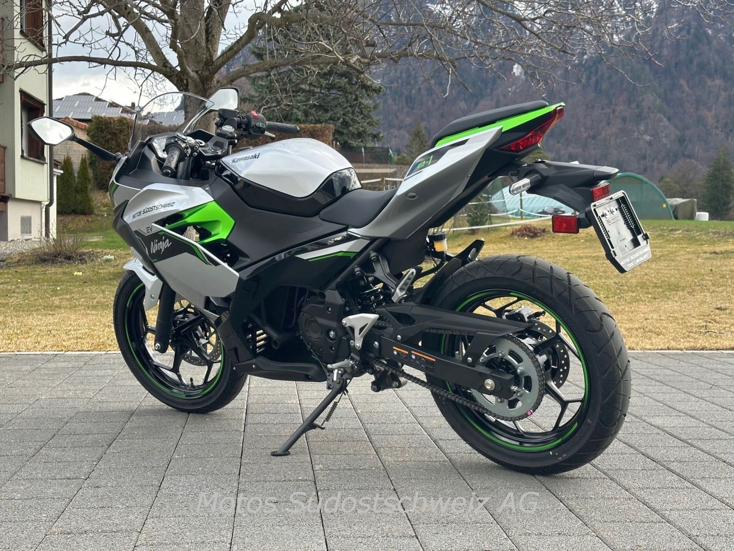 KAWASAKI NINJA E 1-image-1