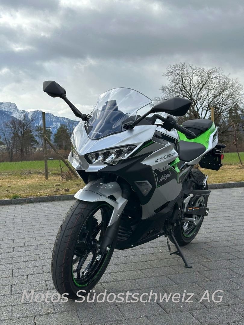 KAWASAKI NINJA E 1