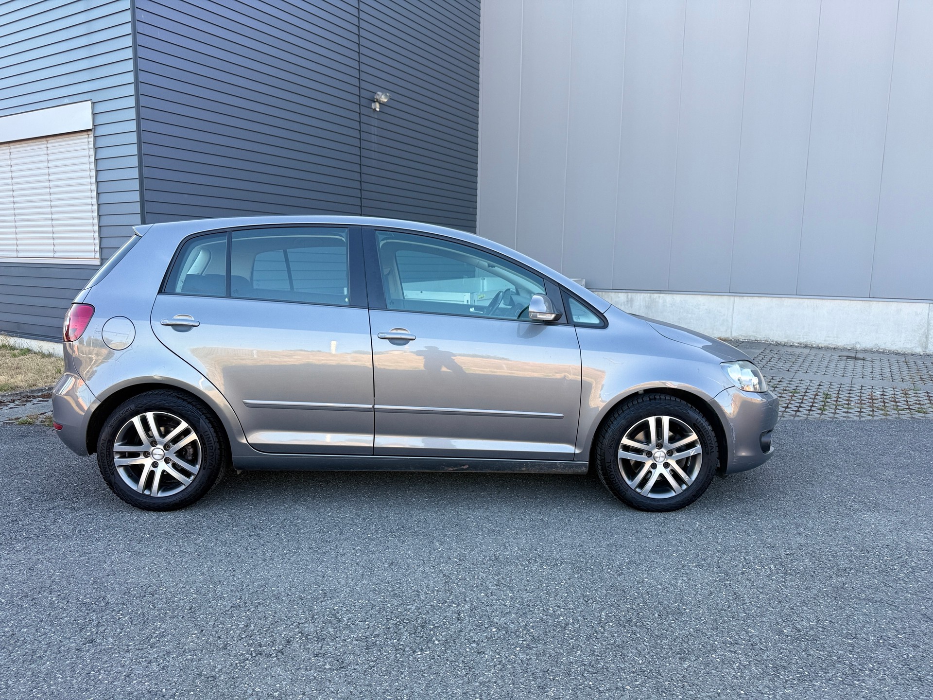 VW Golf Plus 1.4 TSI Comfortline DSG-image-6