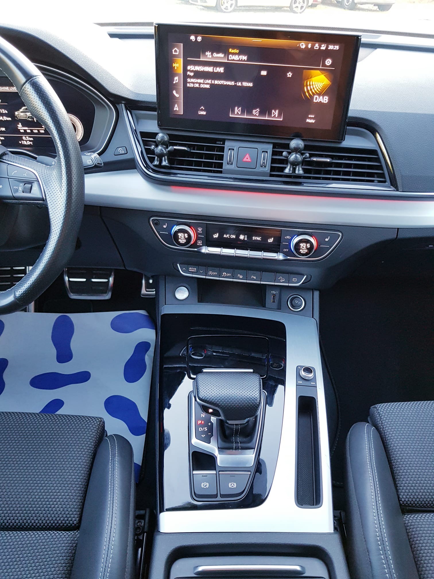 AUDI Q5 45 TFSI S-line quattro S-tronic Leasing Finanzierung Möglich-image-10