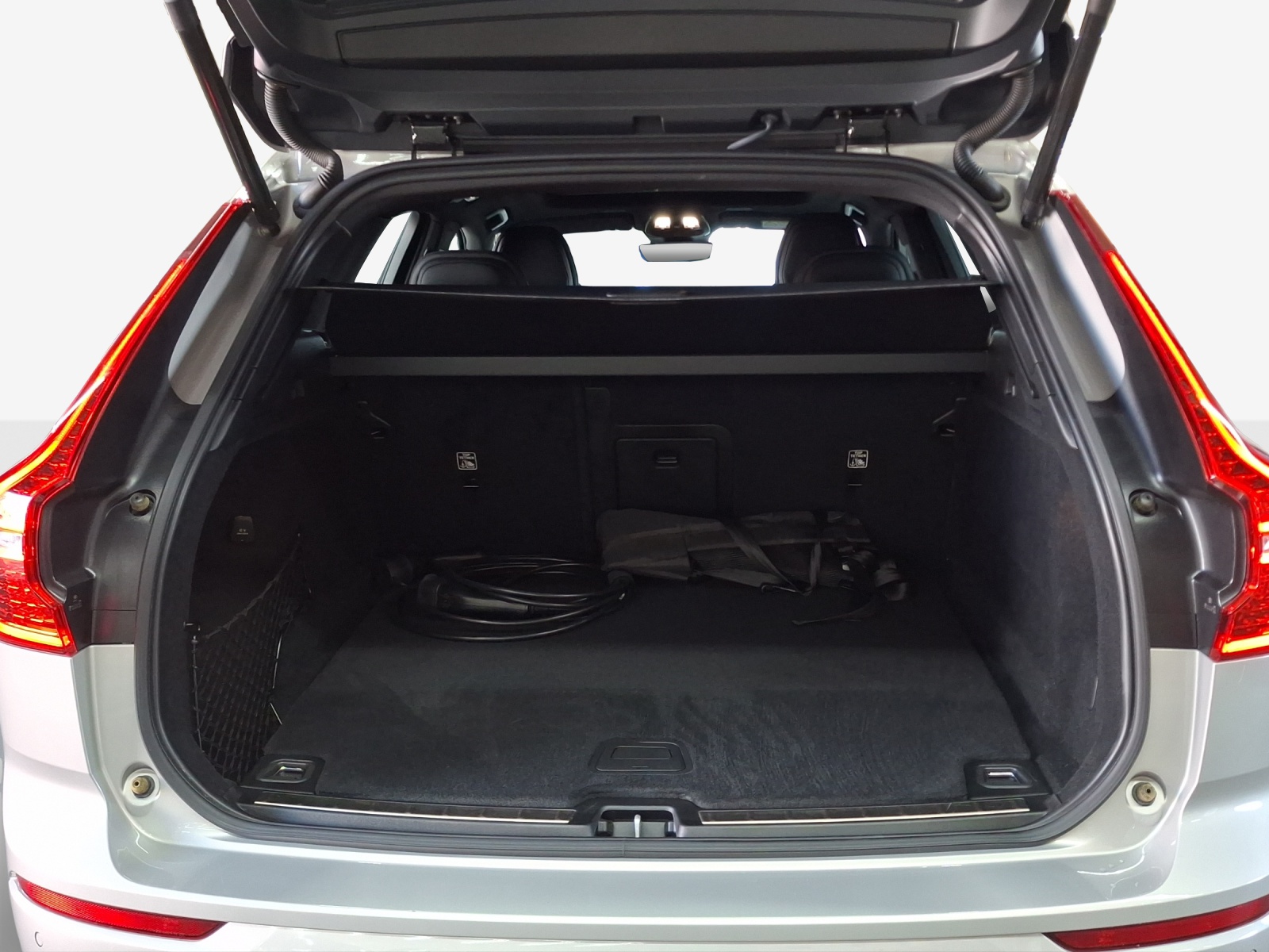 VOLVO XC60 T8 eAWD PluginHybrid Polestar Geartronic-image-13