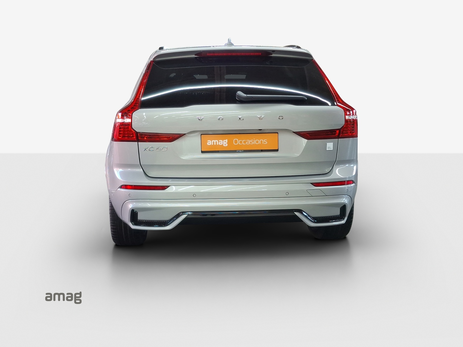 VOLVO XC60 T8 eAWD PluginHybrid Polestar Geartronic-image-4