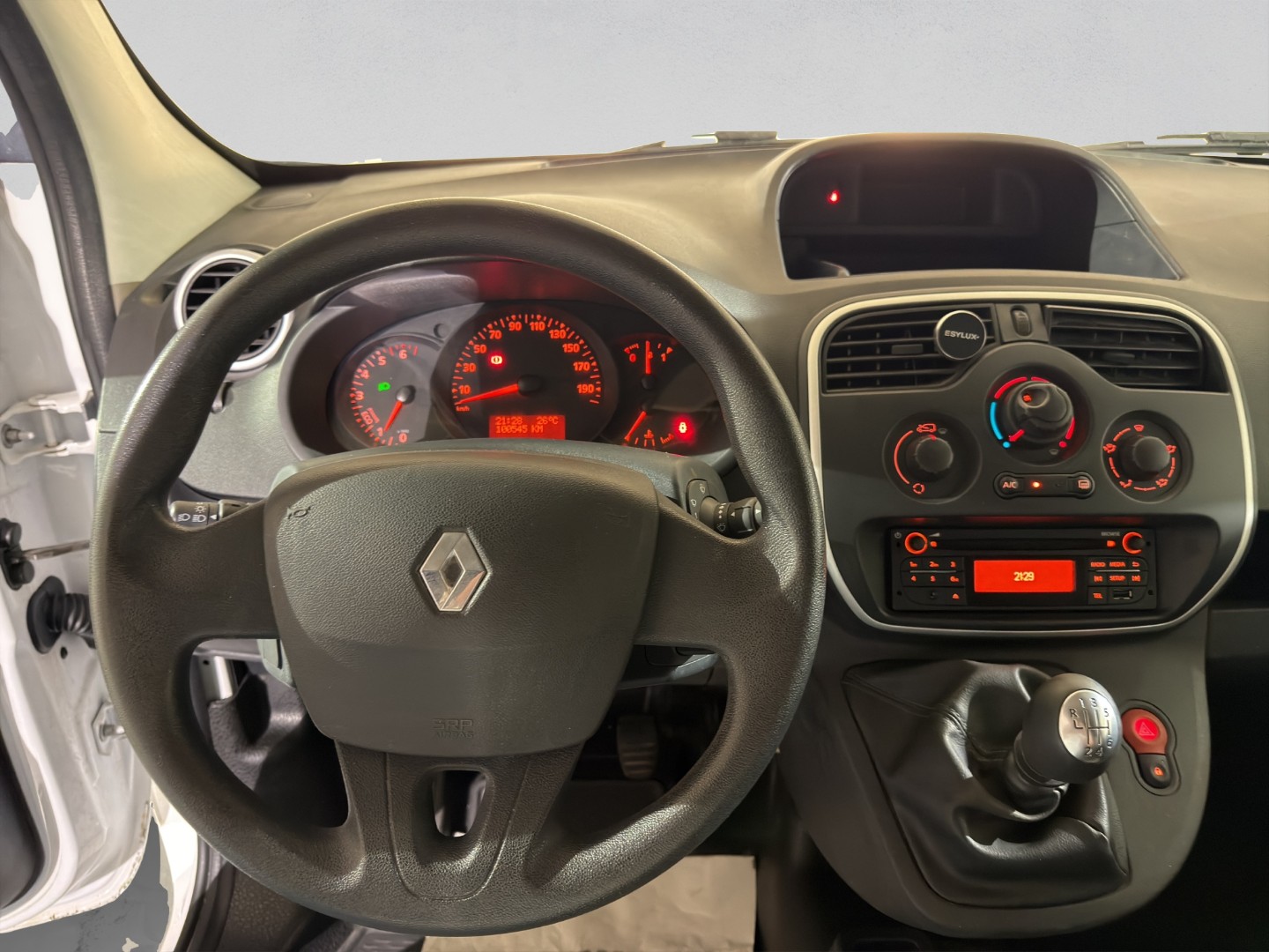 RENAULT Kangoo Medium dCi 95 ENERGY Business-image-12