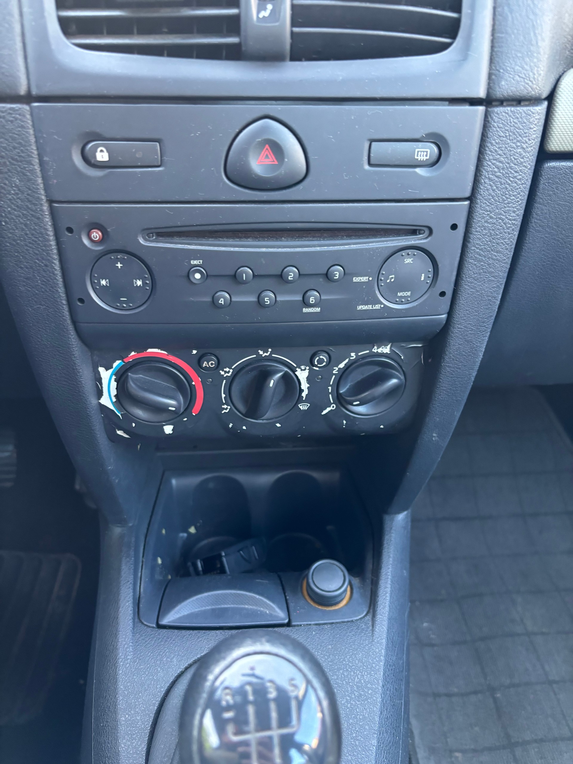 RENAULT 1.2 16V Fairway-image-4