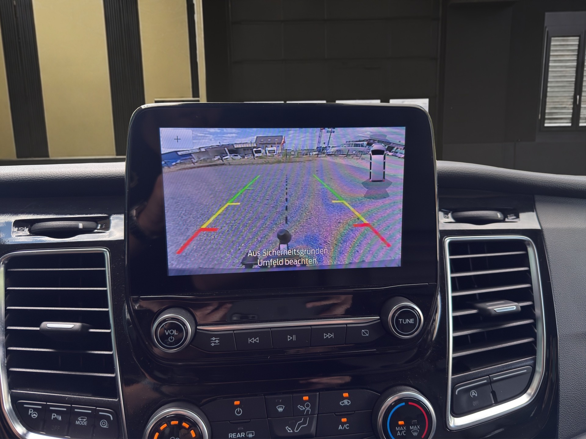 FORD Tourneo Custom 320 L2H1 Titanium X A-image-16