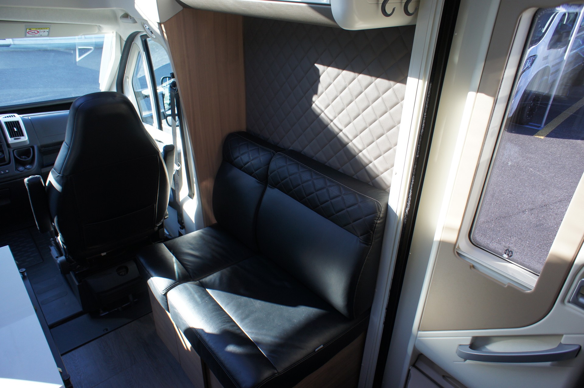 ADRIA Coral Supreme 670 DL-image-13