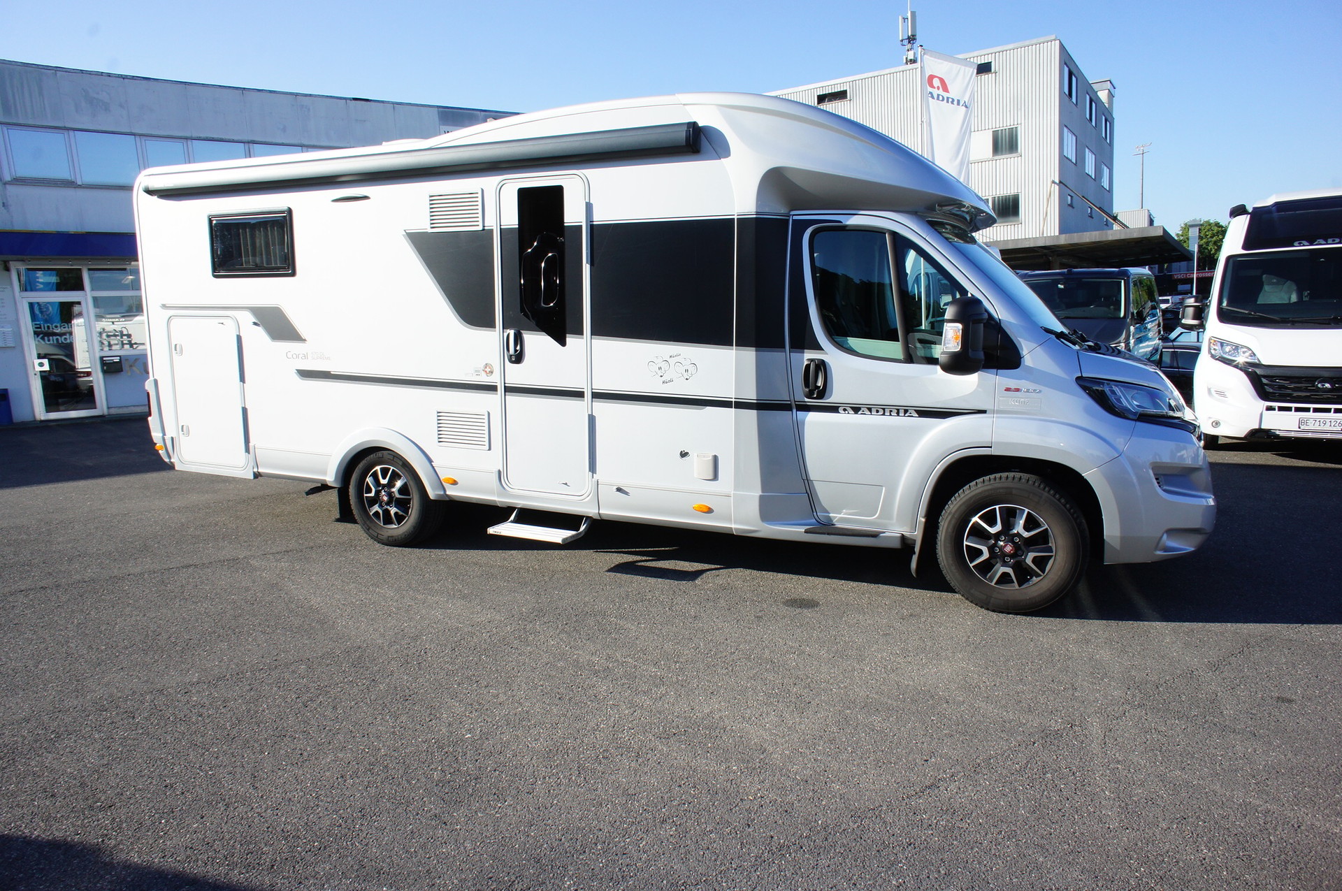 ADRIA Coral Supreme 670 DL-image-0