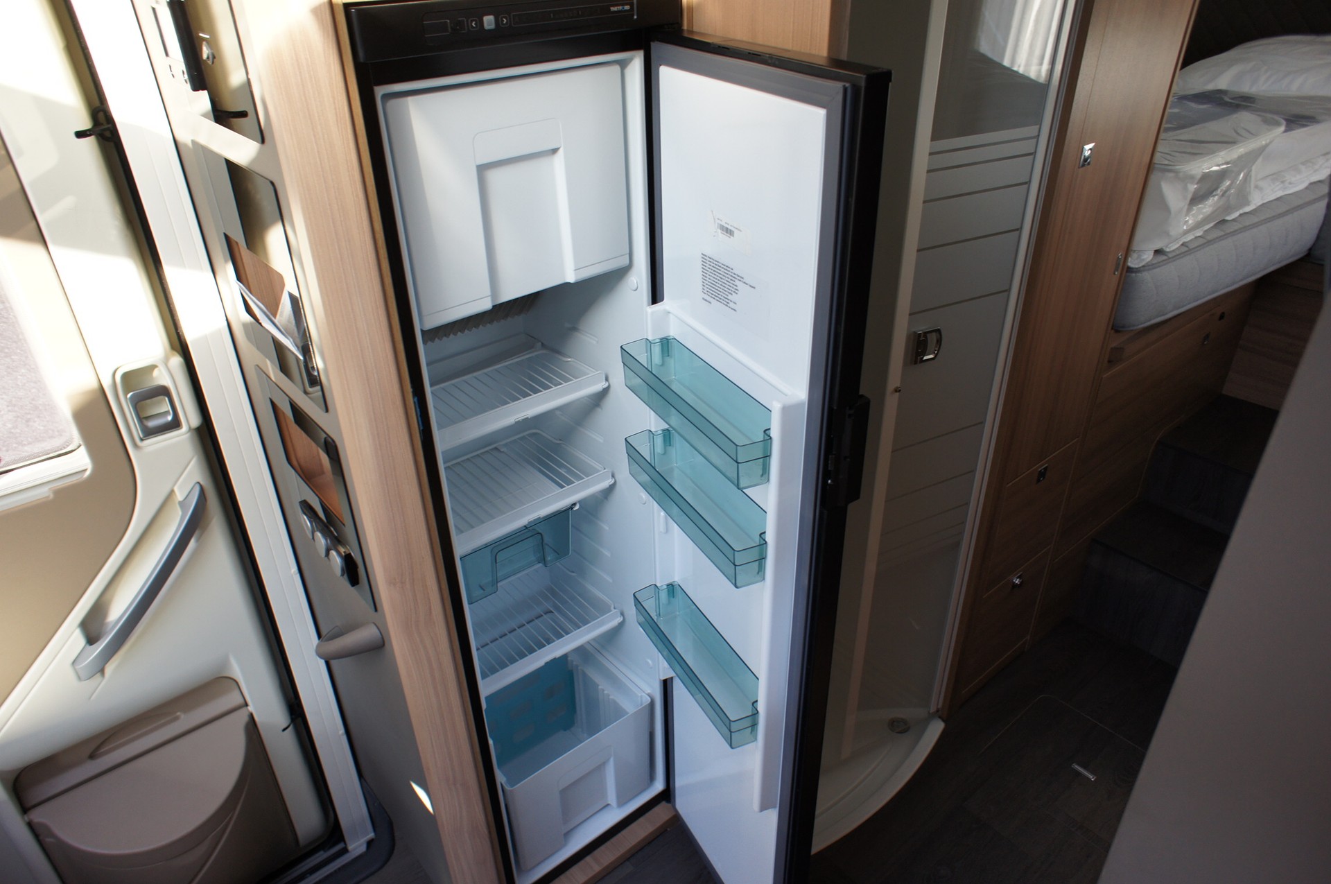 ADRIA Coral Supreme 670 DL-image-16