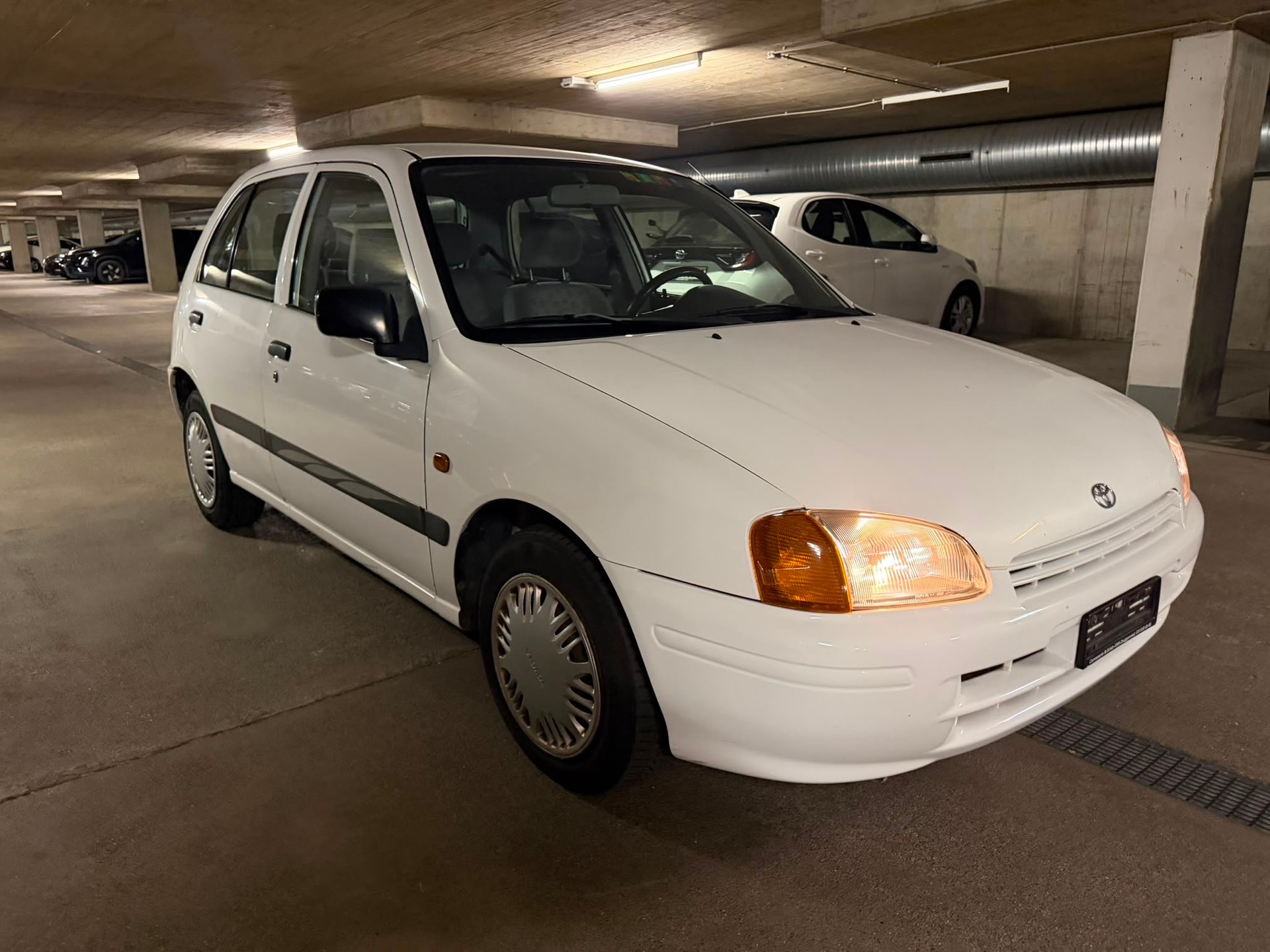 TOYOTA Starlet 1.3-image-6