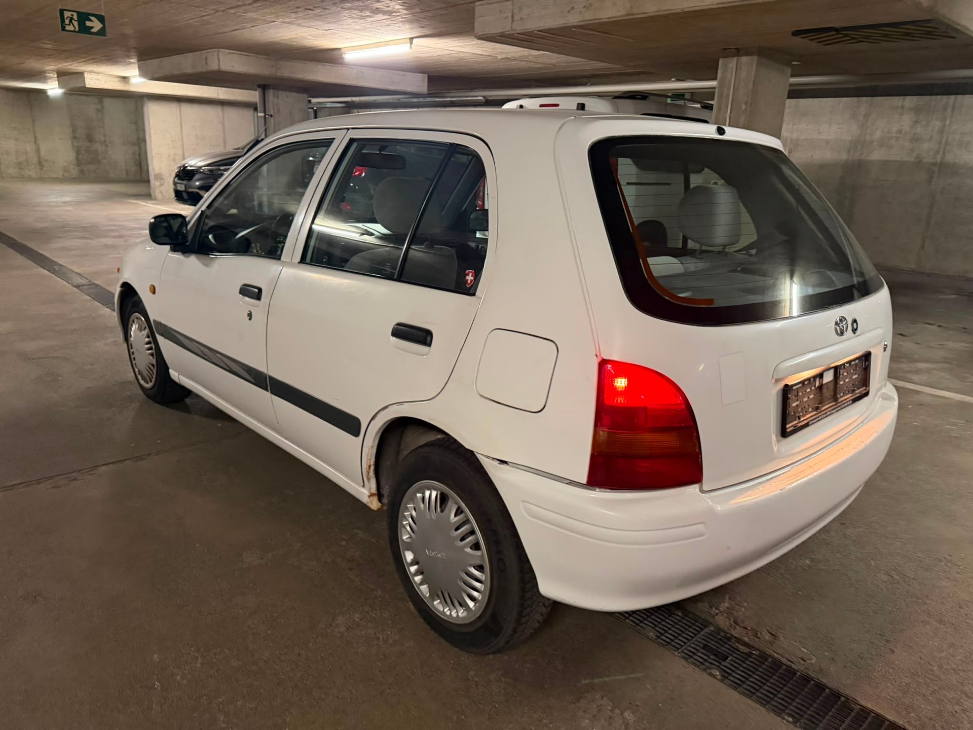 TOYOTA Starlet 1.3-image-7