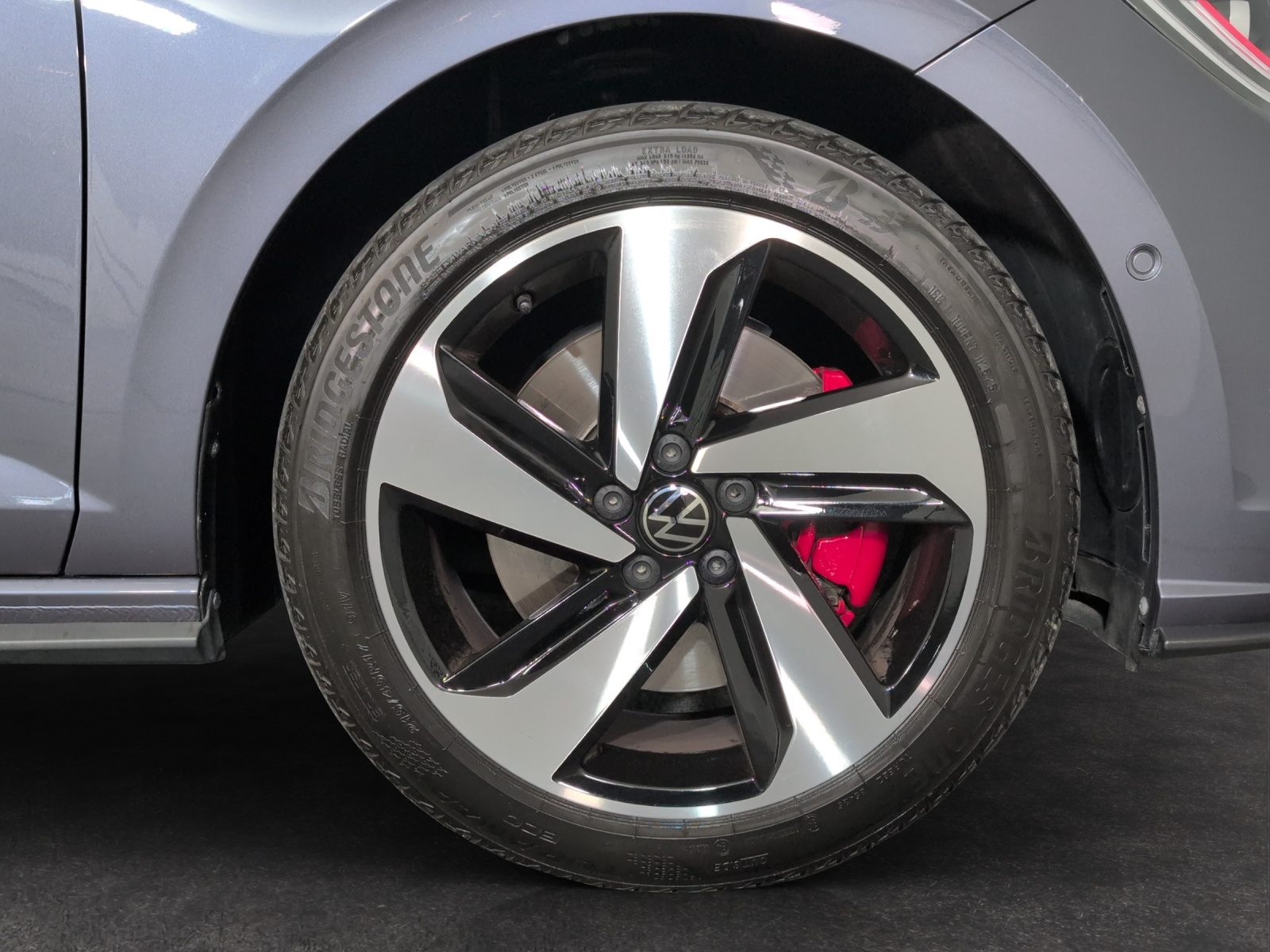 VW Polo 2.0 TSI GTI DSG-image-4