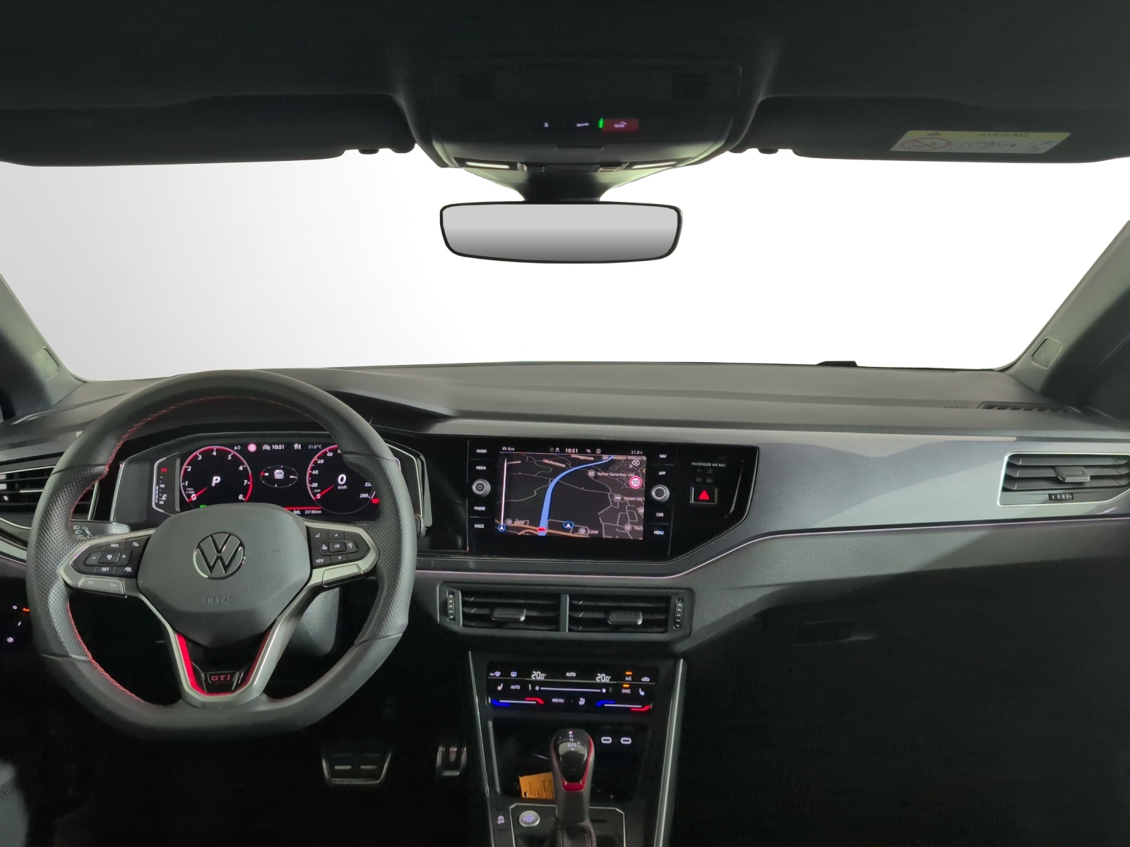 VW Polo 2.0 TSI GTI DSG-image-9