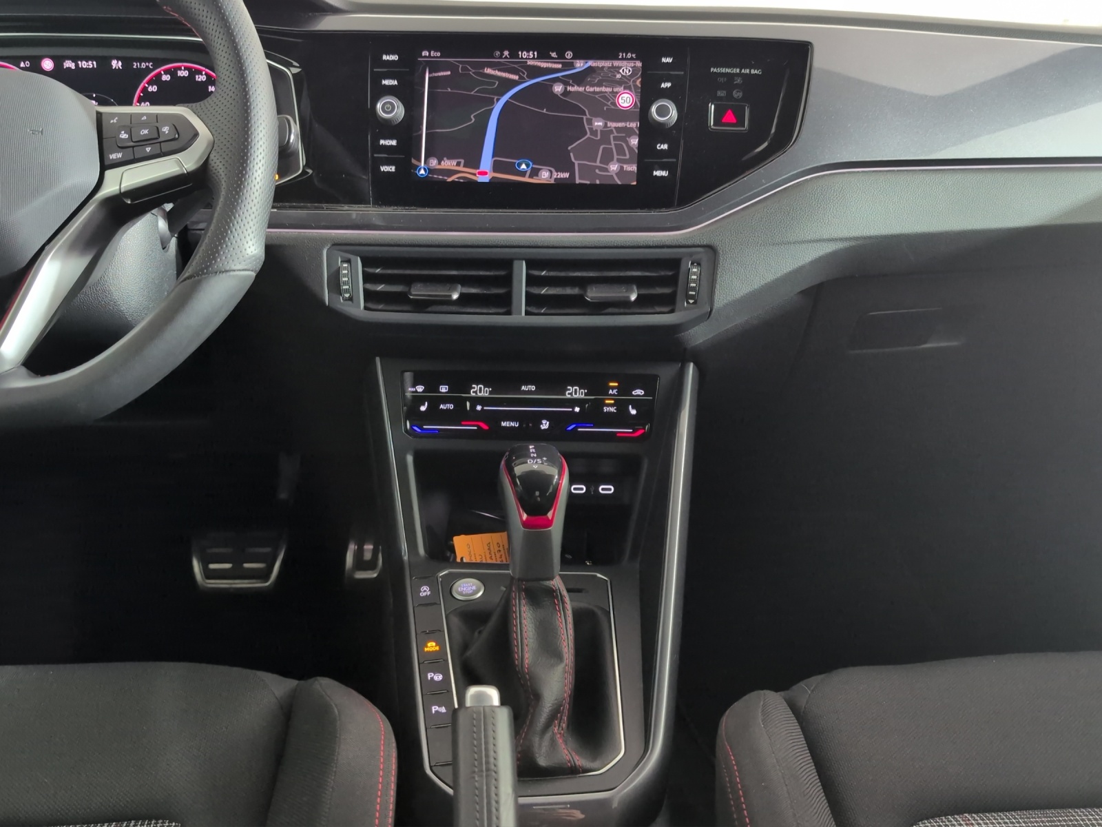 VW Polo 2.0 TSI GTI DSG-image-10