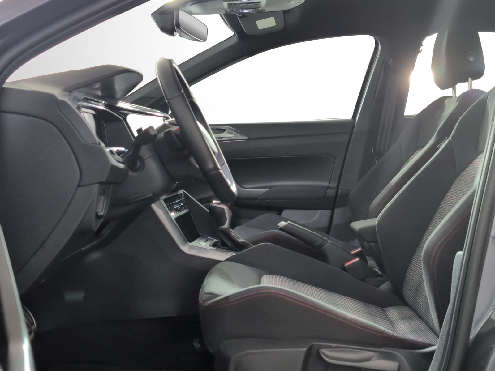 VW Polo 2.0 TSI GTI DSG-image-5