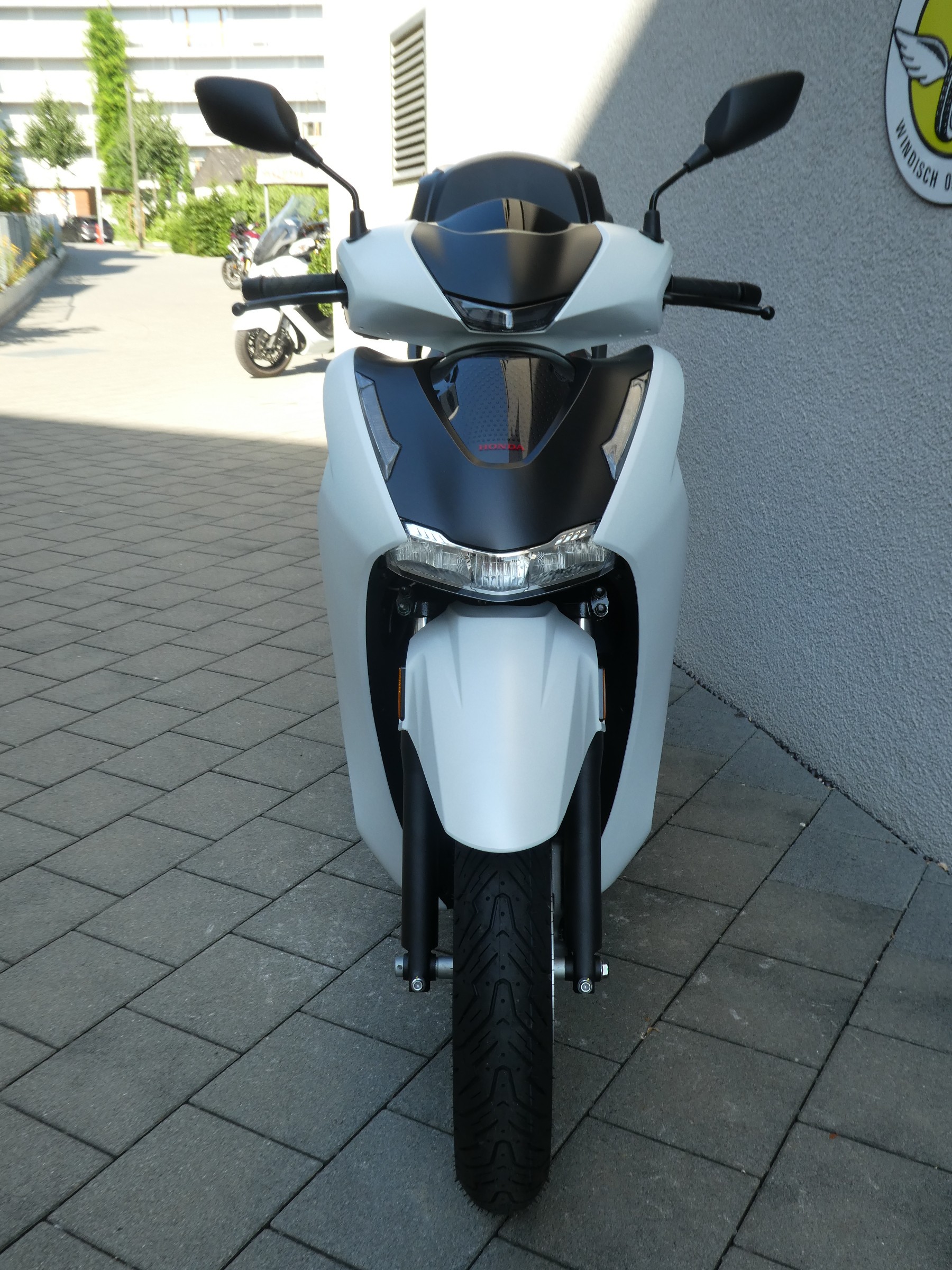 HONDA SH 350-image-5