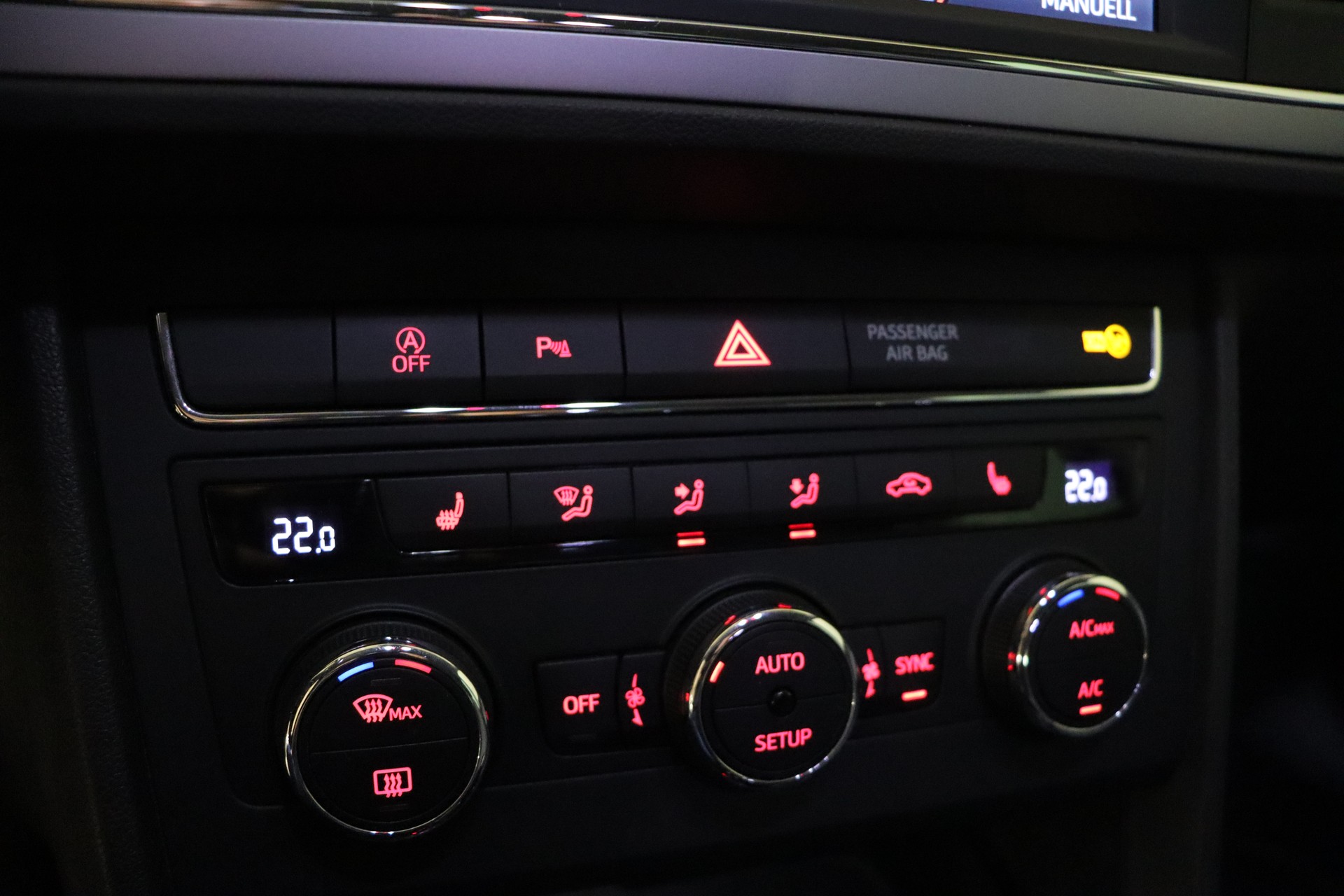 SEAT Leon ST 2.0 TDI CR Style DSG-image-17