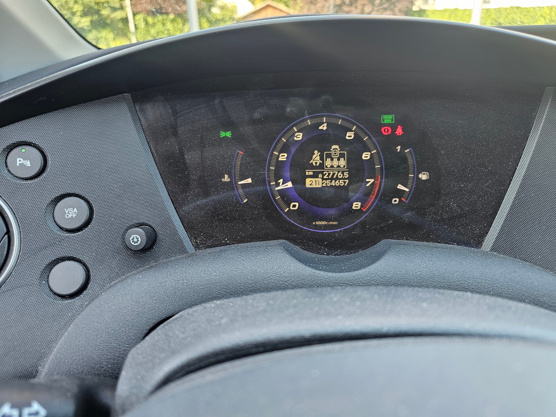 HONDA Civic 1.8i Executive-image-12