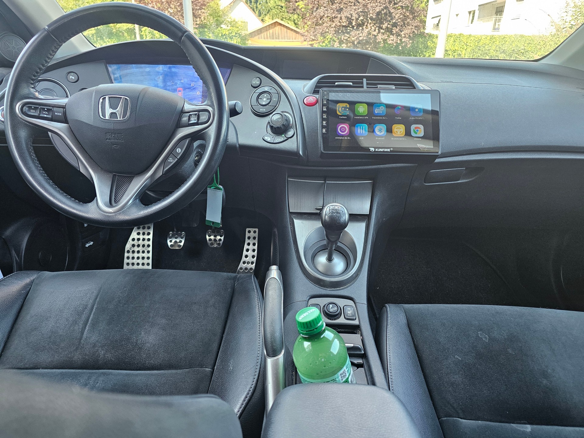 HONDA Civic 1.8i Executive-image-9