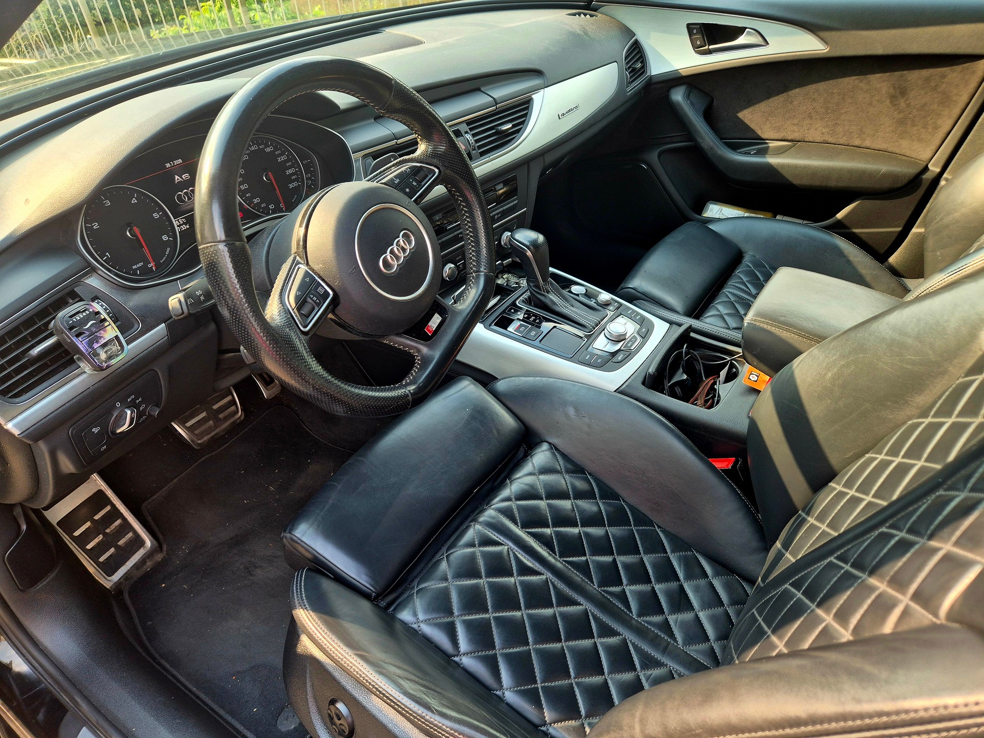 AUDI 3.0 V6 TDI Competition quattro-image-3
