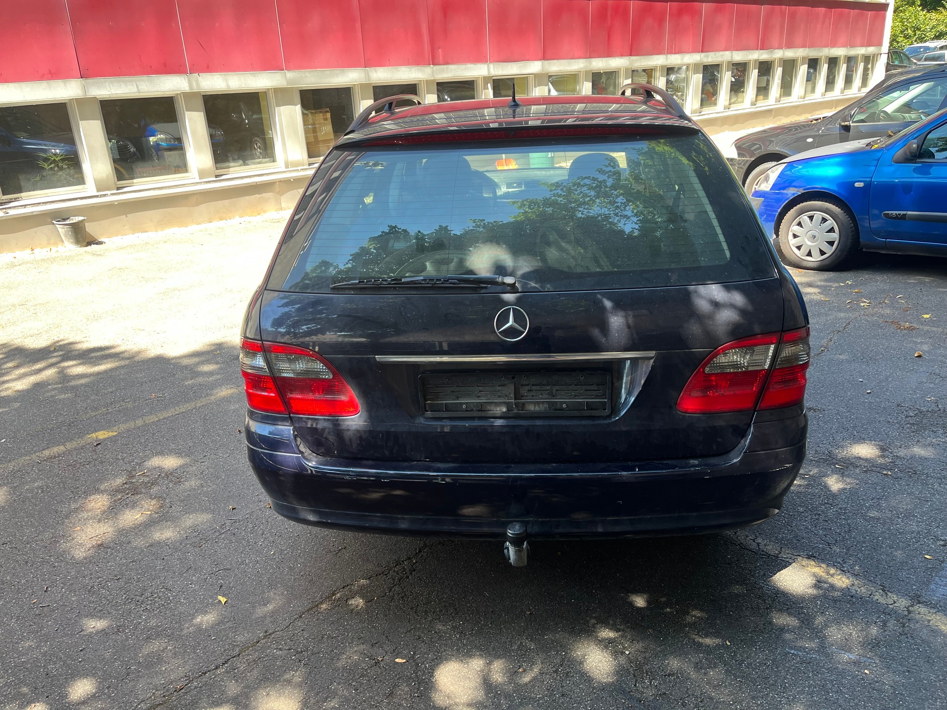 MERCEDES-BENZ E 280 CDI Elégance 4Matic Automatic-image-3