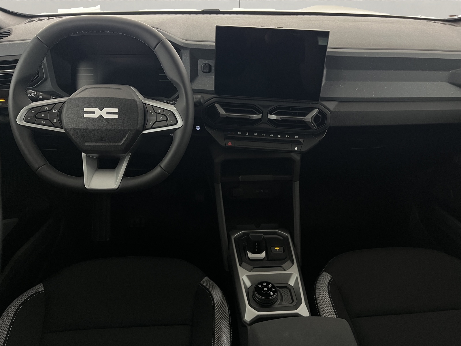 DACIA Duster 1.2 Hybrid Journey 4WD-image-8