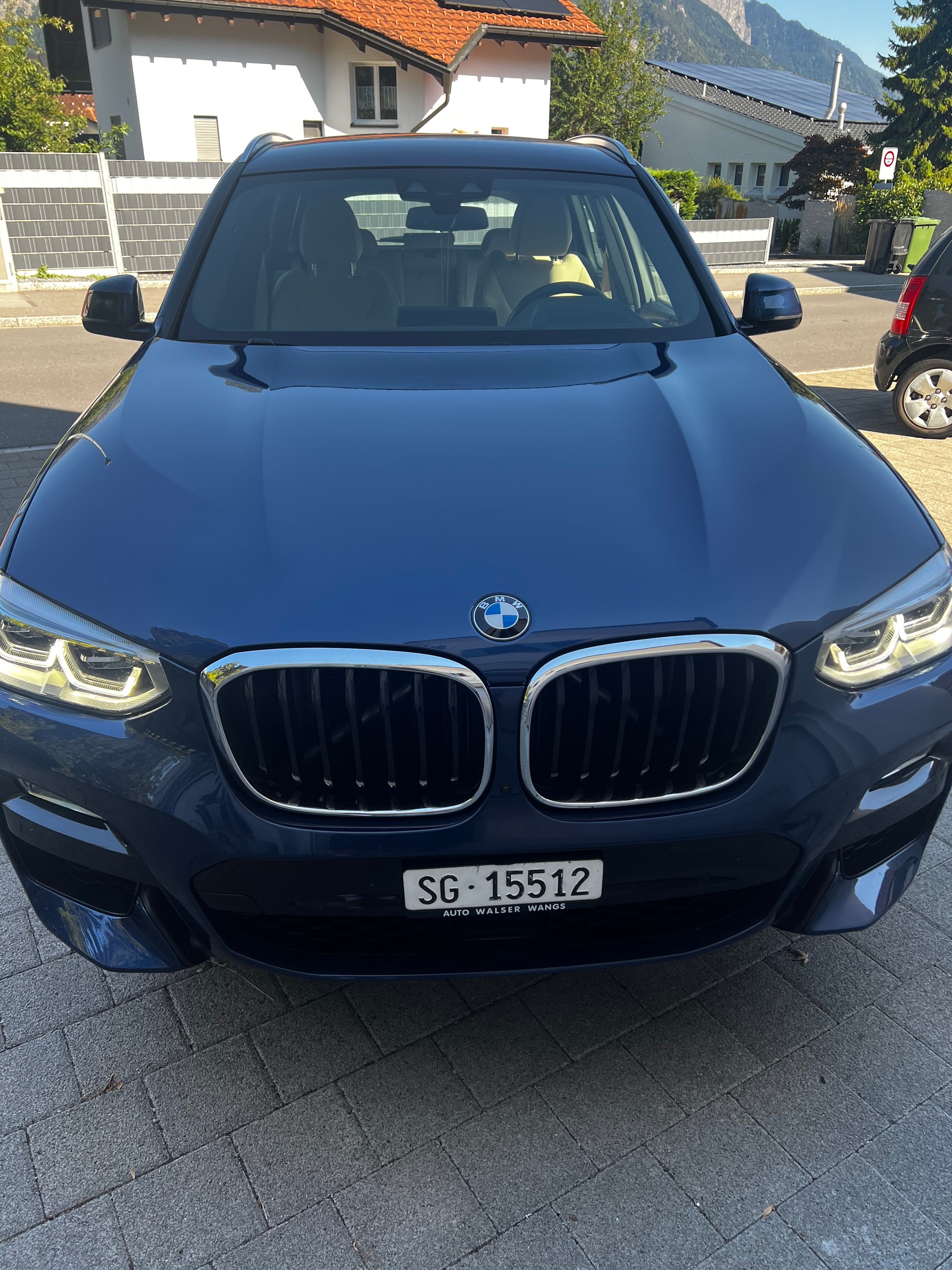 BMW 30d xDrive-image-0