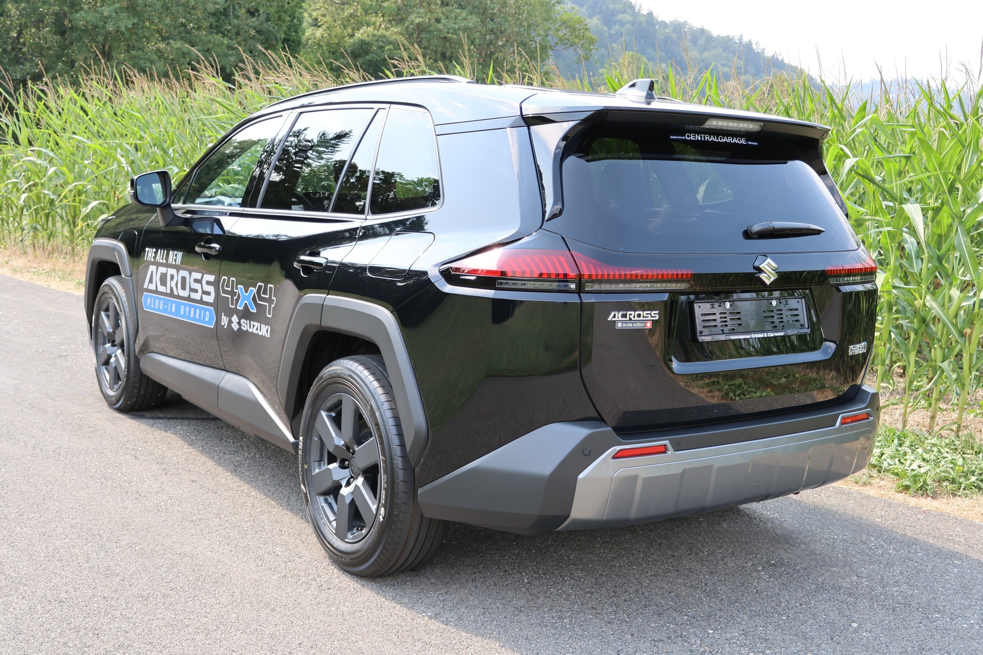 SUZUKI Across 2.5 Plug-in-Hybrid Compact Top E-CVT-image-2