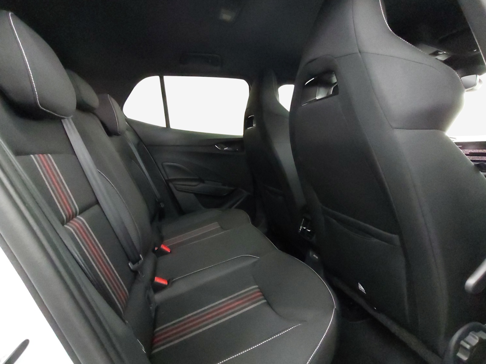 SKODA Fabia 1.5 TSI 130 DSG-image-13