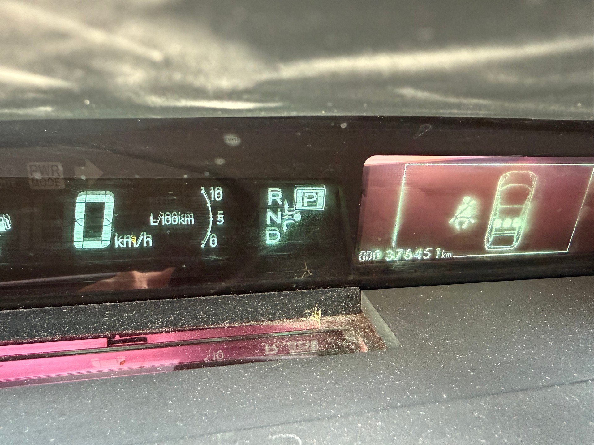 TOYOTA Prius 1.8 16V HSD Sol Premium *Lederausstattung *Gut Fahrbar-image-10