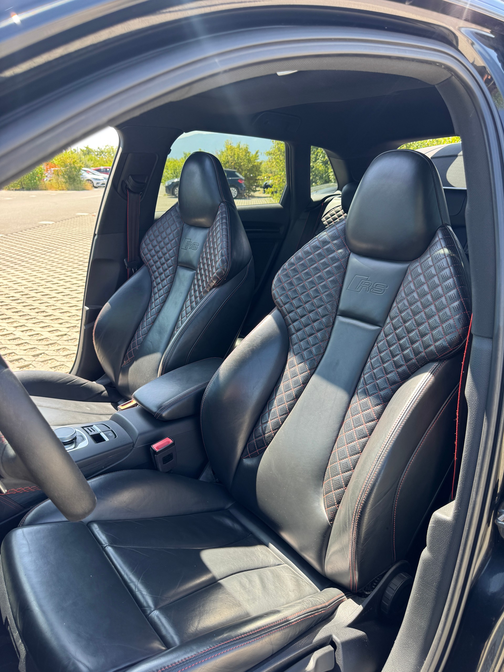 AUDI Sportback-image-3