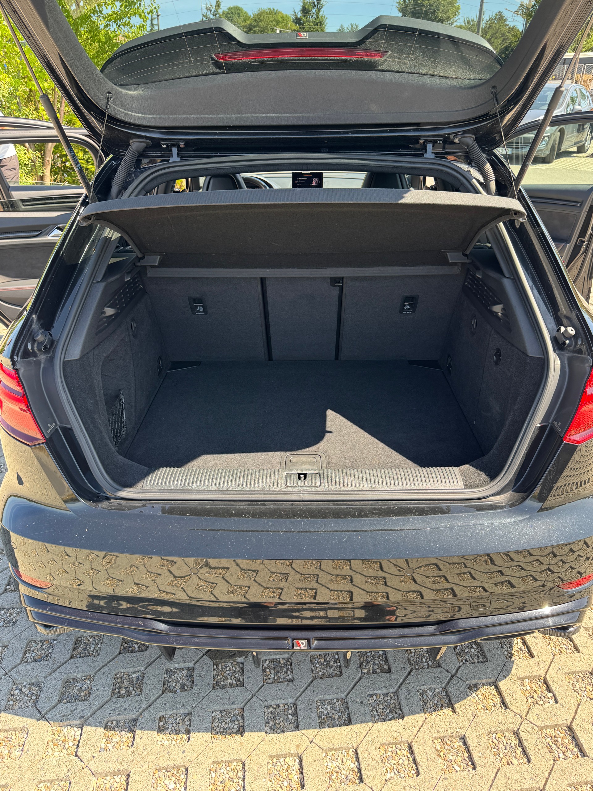 AUDI Sportback-image-17