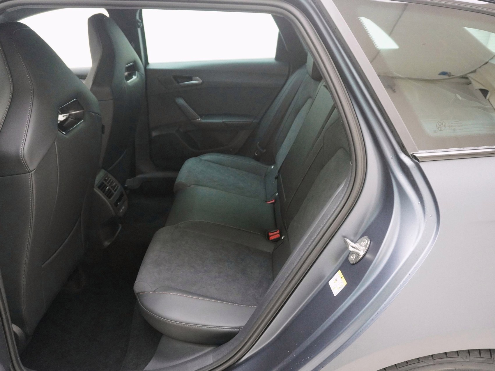 CUPRA Leon ST 2.0 TSI VZ 4Drive DSG-image-16