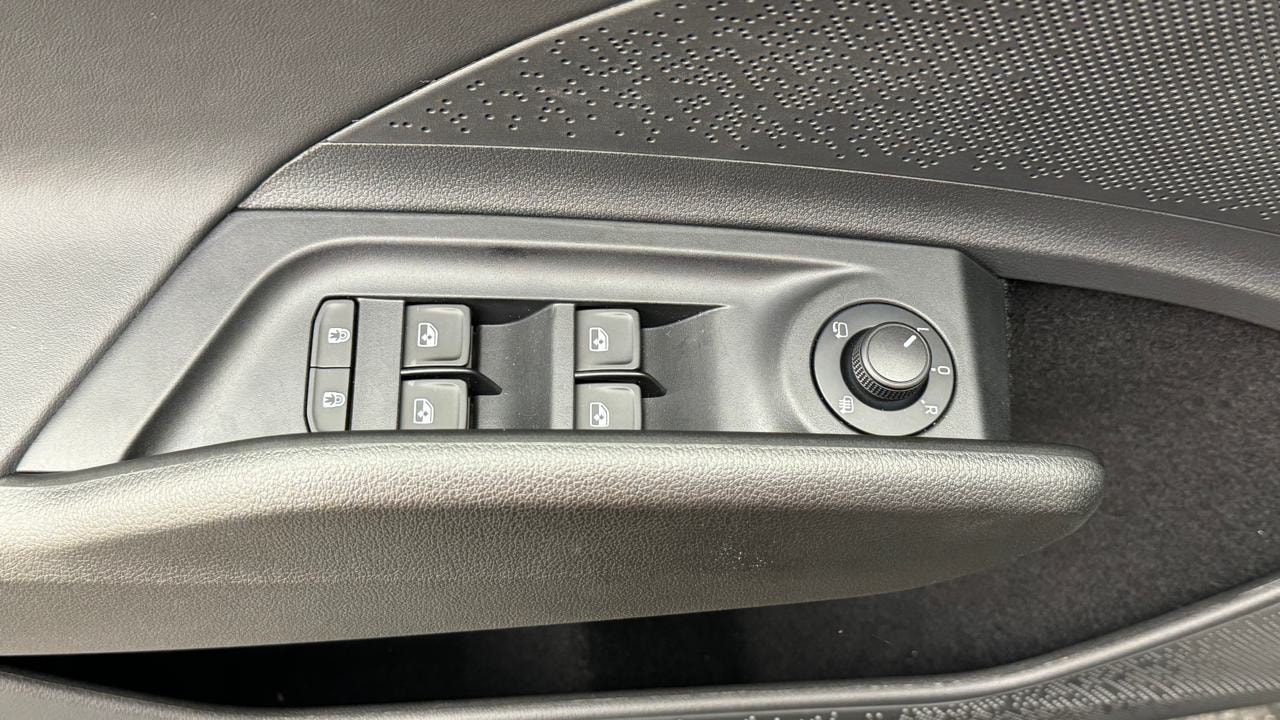 SKODA Enyaq 85x Sportline 4x4-image-8