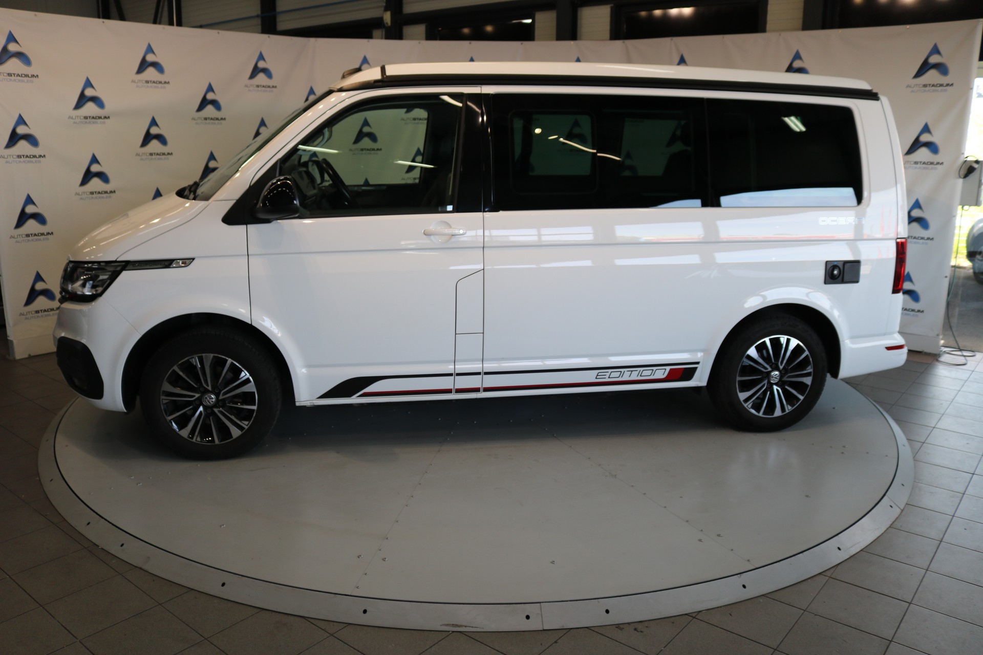 VW T6.1 California 2.0 TDI Ocean DSG-image-14