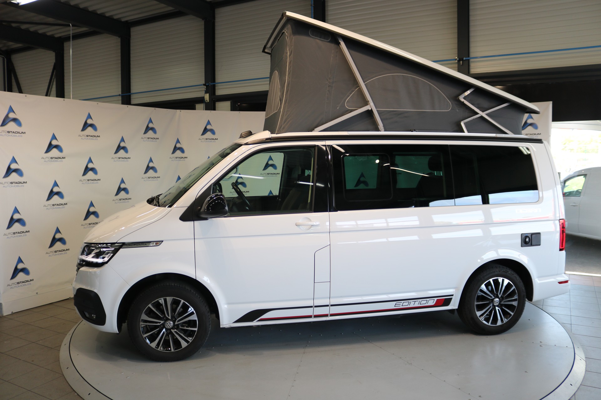 VW T6.1 California 2.0 TDI Ocean DSG-image-39