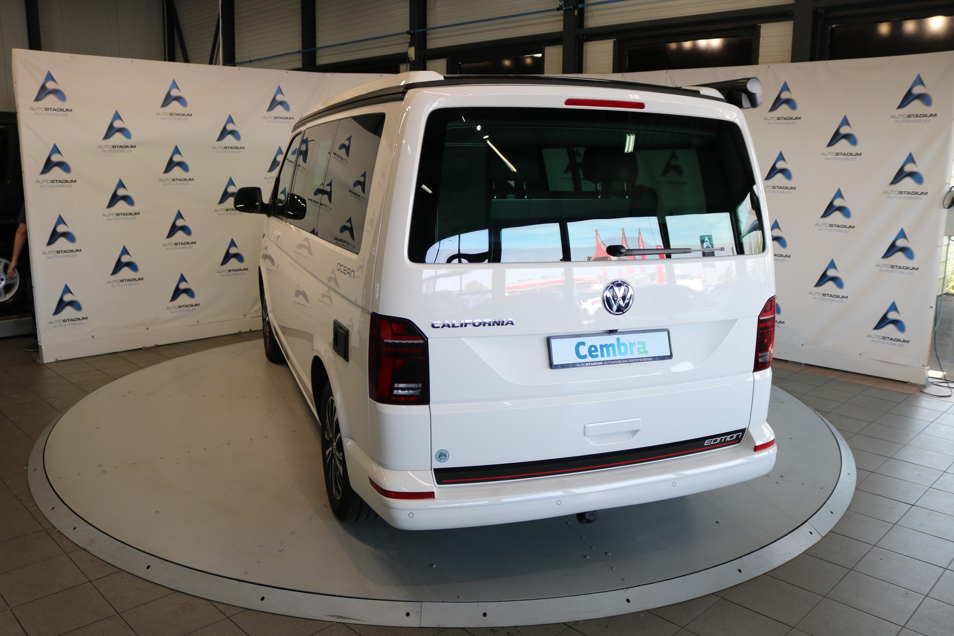 VW T6.1 California 2.0 TDI Ocean DSG-image-18