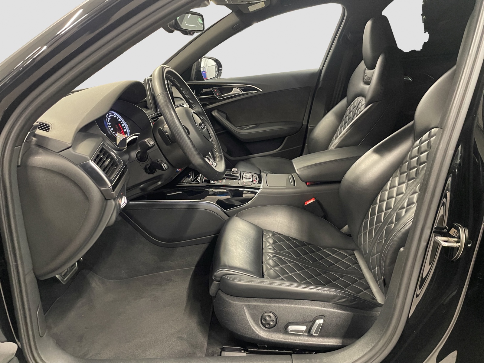 AUDI A6 Avant 3.0 BiTDI V6 qu. competition tiptronic-image-8