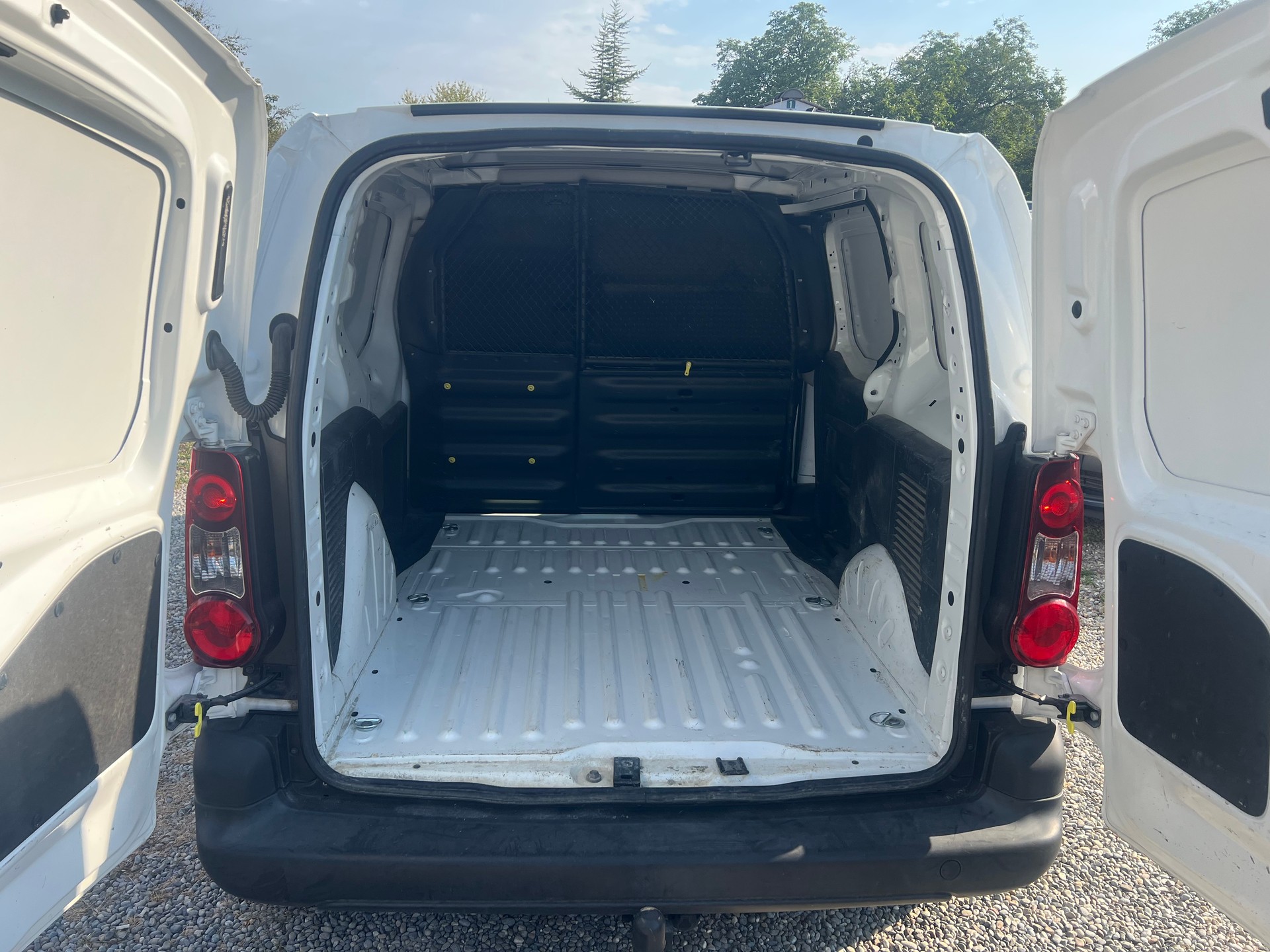 CITROEN Berlingo 1.6 VTi 98 Business-image-7