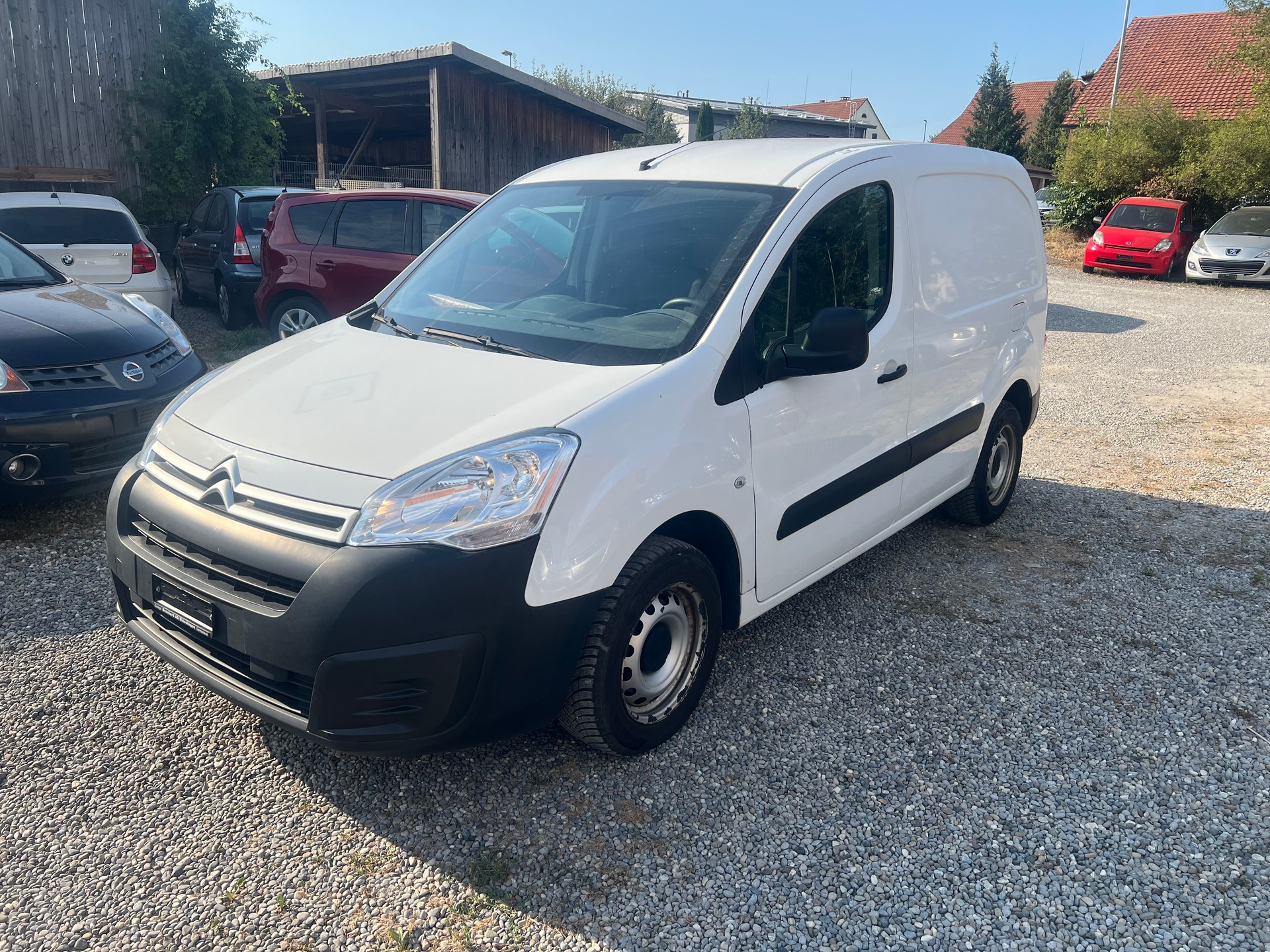 CITROEN Berlingo 1.6 VTi 98 Business-image-0