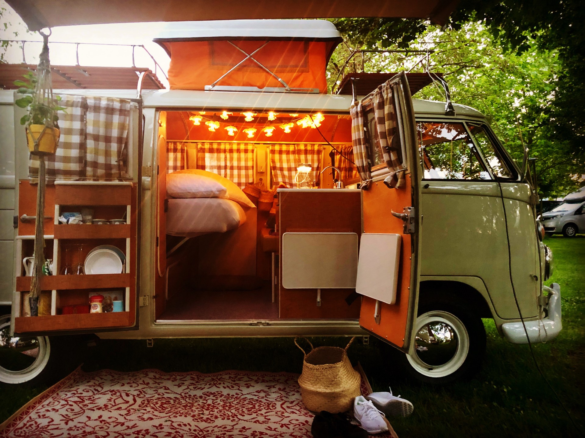 VW SO 42 Original VW Campingbus (deutsche Prod., Originalmotor)-image-4