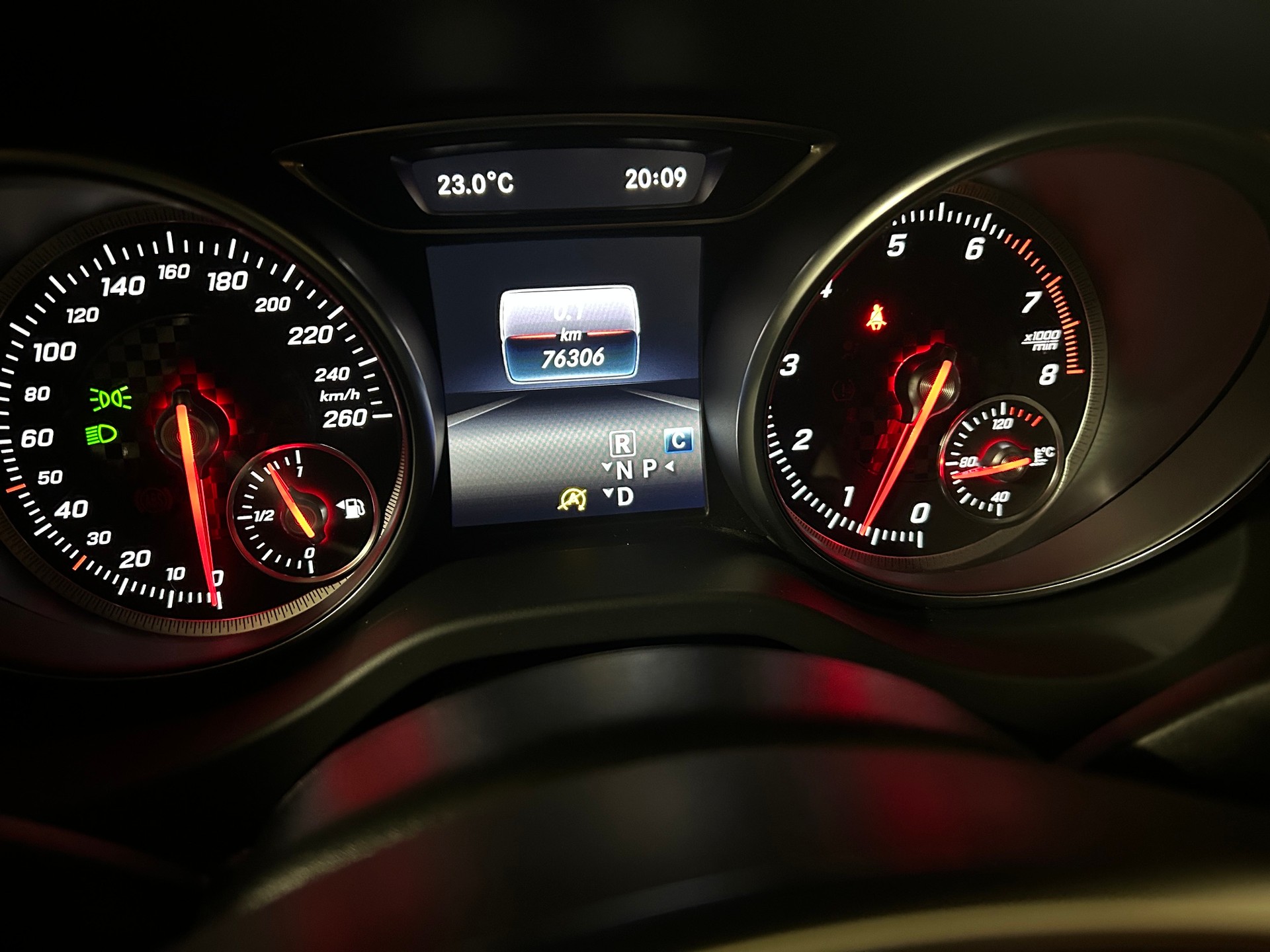 MERCEDES-BENZ A 200 AMG Line 7G-DCT -CH Fahrzeug mit Gratisservice--image-12