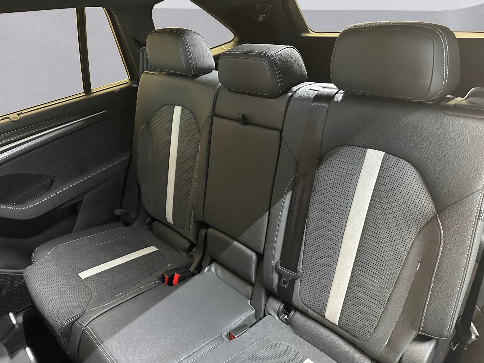 SKODA Kodiaq 2.0 TSI Sportline 4x4-image-11